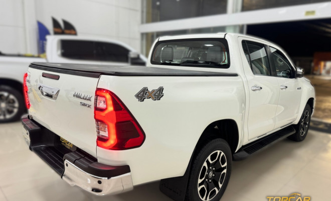 Toyota Hilux CD SRX 4x4 2.8 TDI 16V Diesel Aut. 2022 Diesel-2