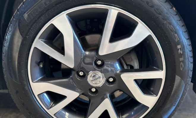 Nissan VERSA SL 1.6 16V FlexStart 4p Aut. 2017 Flex-12