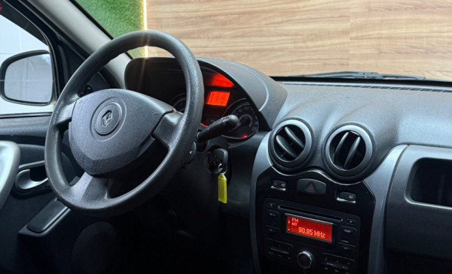 Renault SANDERO Expression Hi-Flex 1.6 8V 5p 2013 Flex-7