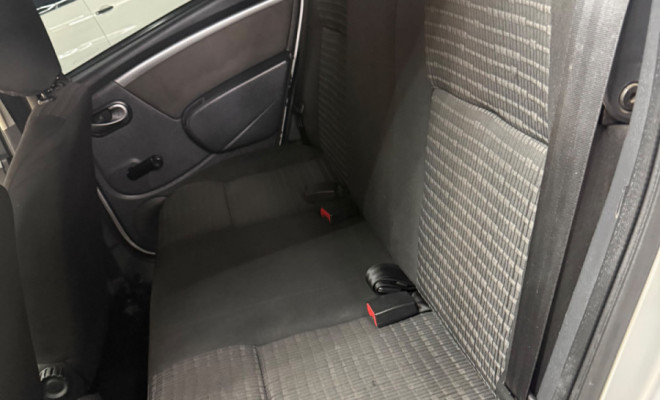 Renault SANDERO Expression Hi-Flex 1.6 8V 5p 2013 Flex-10