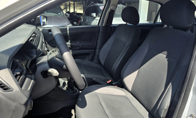 Volkswagen Voyage Trendline 1.0 2018 | Completo | Econômico | Guarujá-8