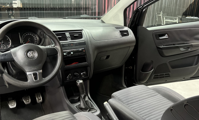 VW - VolksWagen CROSSFOX 1.6 Mi Total Flex 8V 5p 2011 Flex-10