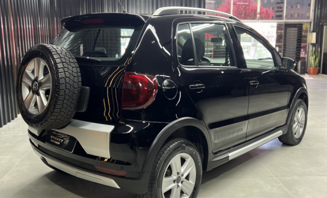 VW - VolksWagen CROSSFOX 1.6 Mi Total Flex 8V 5p 2011 Flex-2