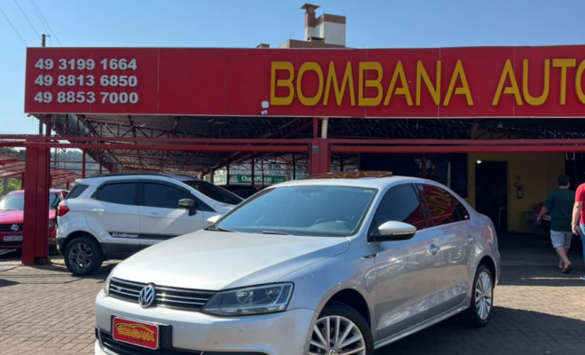 VW - VolksWagen JETTA Comfortline 2.0 T.Flex 8V 4p Tipt. 2012 Flex