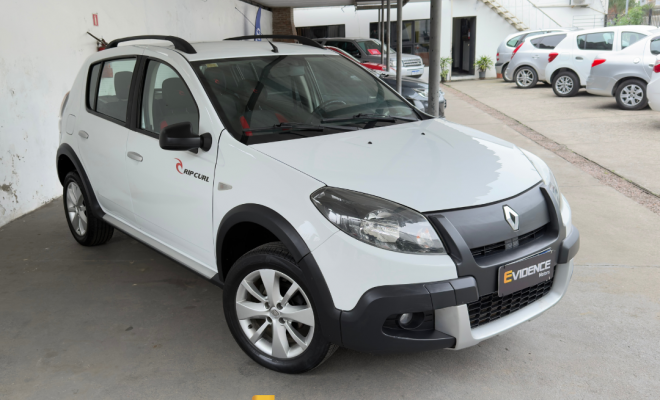 Renault SANDERO STEPWAY Hi-F. R. CURL 1.6 16V 5p 2012 Flex