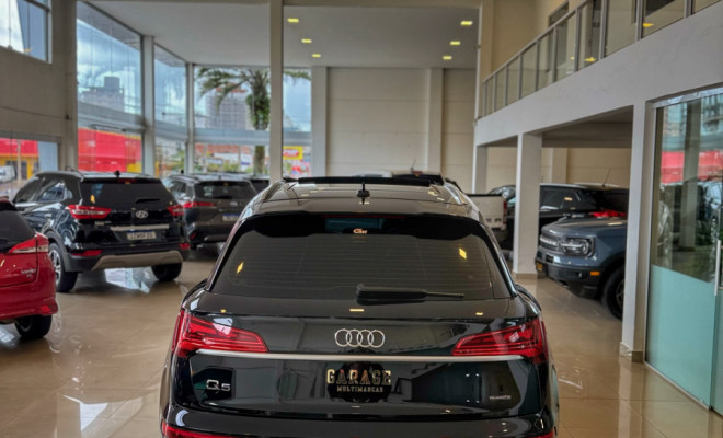 Audi Q5 S-Line 2.0 TFSI Quattro S-tronic 252cv 2023 Gasolina-4