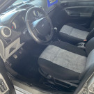 Ford Fiesta Sed. 1.6 8V Flex 4p 2009 Flex-7