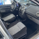 Ford Fiesta Sed. 1.6 8V Flex 4p 2009 Flex-6