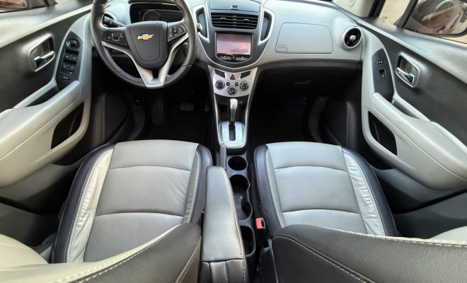 GM - Chevrolet TRACKER LTZ 1.8 16V Flex 4x2 Aut. 2015 Flex-4