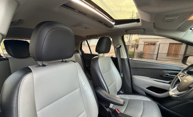 GM - Chevrolet TRACKER LTZ 1.8 16V Flex 4x2 Aut. 2015 Flex-6