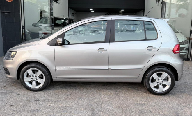 VW - VolksWagen Fox Comfortline 1.6 Flex 8V 5p 2017 Flex-10