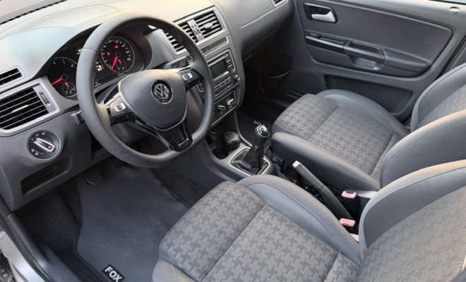 VW - VolksWagen Fox Comfortline 1.6 Flex 8V 5p 2017 Flex-3