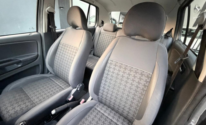 VW - VolksWagen Fox Comfortline 1.6 Flex 8V 5p 2017 Flex-5