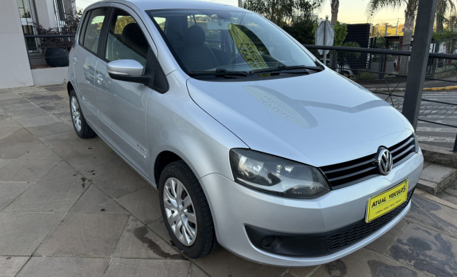 VW - VolksWagen Fox 1.0 Mi Total Flex 8V 5p 2013 Flex-0