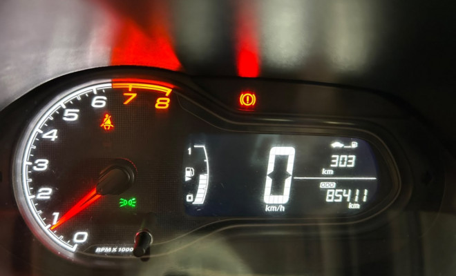 GM - Chevrolet ONIX HATCH LT 1.4 8V FlexPower 5p Mec. 2019 Flex-8
