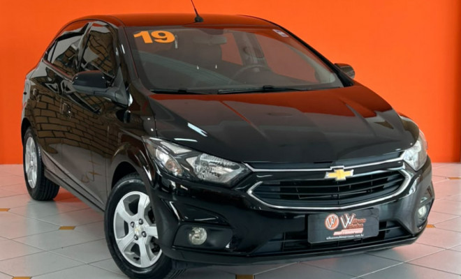 GM - Chevrolet ONIX HATCH LT 1.4 8V FlexPower 5p Mec. 2019 Flex