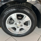 GM - Chevrolet ONIX HATCH LT 1.4 8V FlexPower 5p Mec. 2019 Flex-13