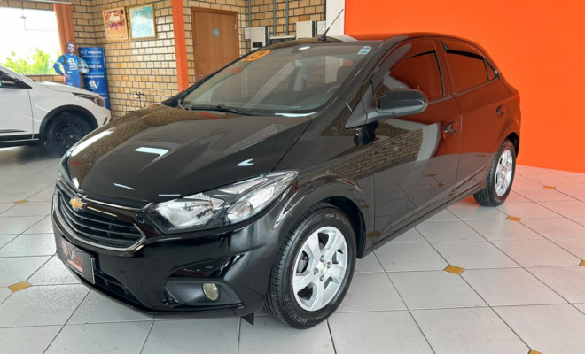 GM - Chevrolet ONIX HATCH LT 1.4 8V FlexPower 5p Mec. 2019 Flex-0