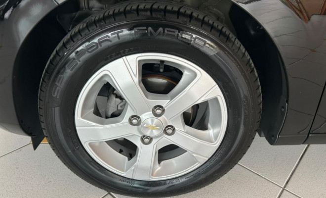 GM - Chevrolet ONIX HATCH LT 1.4 8V FlexPower 5p Mec. 2019 Flex-13