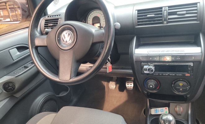 VW - VolksWagen CROSSFOX 1.6 Mi Total Flex 8V 5p 2010 Flex-2