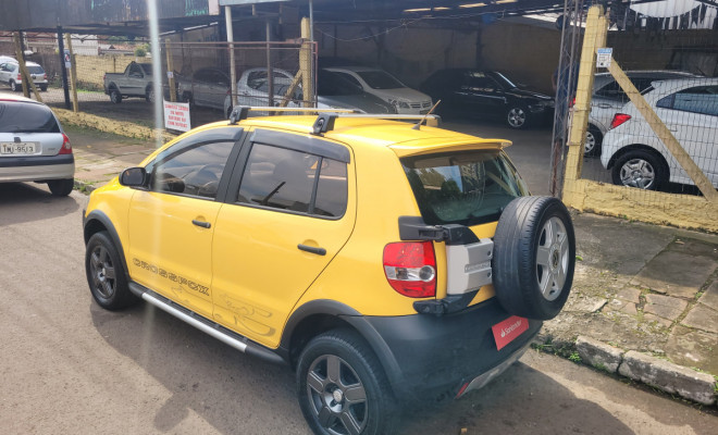 VW - VolksWagen CROSSFOX 1.6 Mi Total Flex 8V 5p 2010 Flex-9