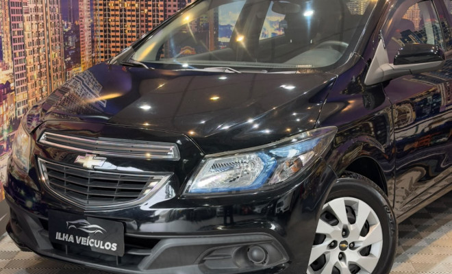 GM - Chevrolet ONIX HATCH LT 1.4 8V FlexPower 5p Mec. 2013 Flex-5