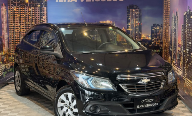 GM - Chevrolet ONIX HATCH LT 1.4 8V FlexPower 5p Mec. 2013 Flex-0