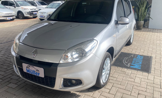 Renault SANDERO Privilège Hi-Flex 1.6 8V 5p 2012 Flex