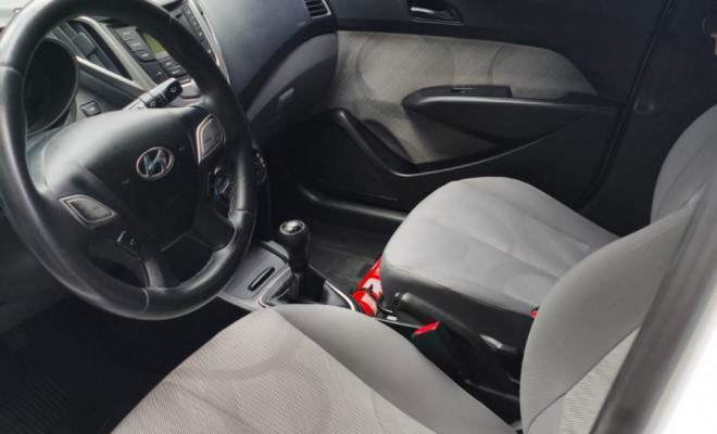 Hyundai HB20S Copa do Mundo 1.0 Flex 12V Mec. 2015 Flex-6
