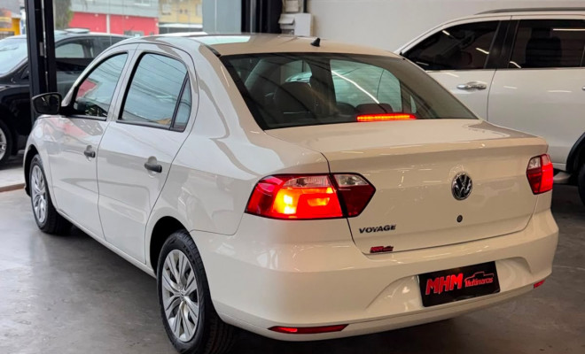 VW - VolksWagen VOYAGE 1.0 Flex 12V 4p 2023 Flex-0