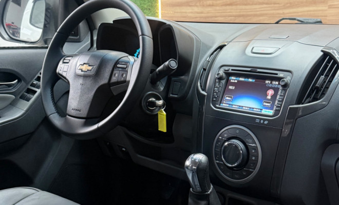 GM - Chevrolet S10 Pick-Up LTZ 2.4 F.Power 4x2 CD 2014-8