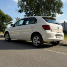 VW - VolksWagen Gol (novo) 1.0 Mi Total Flex 8V 4p 2013 Flex-6