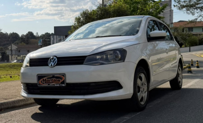 VW - VolksWagen Gol (novo) 1.0 Mi Total Flex 8V 4p 2013 Flex