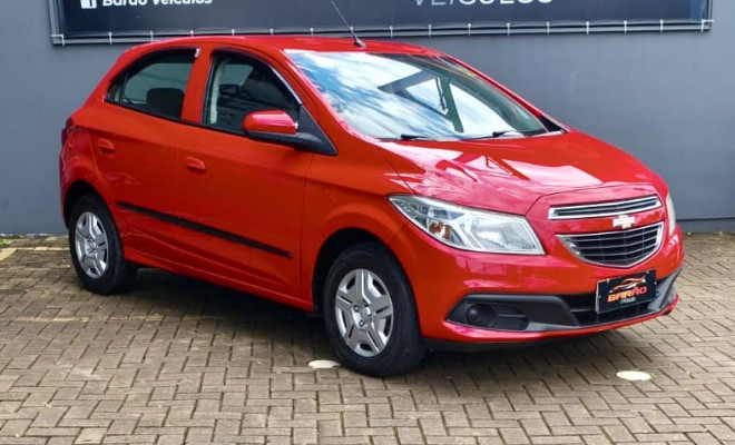 GM - Chevrolet ONIX HATCH LT 1.0 8V FlexPower 5p Mec. 2013 Flex-1