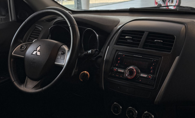 Mitsubishi ASX 2.0 16V 160cv Aut. 2014 Gasolina-9