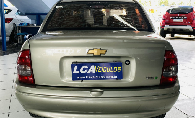 GM - Chevrolet Classic Life/LS 1.0 VHC FlexP. 4p 2010 Flex-2