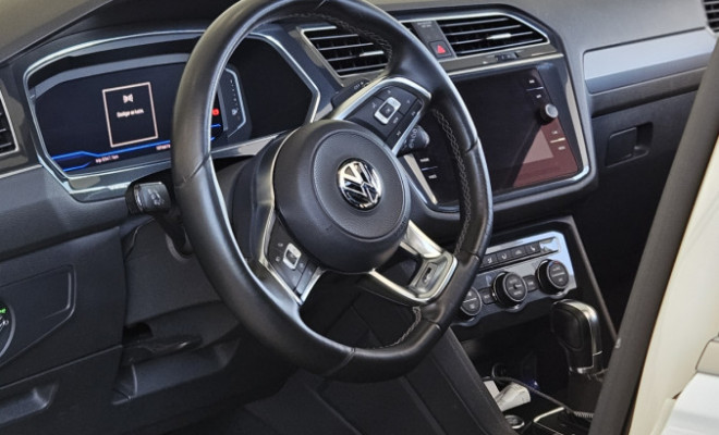 VW - VolksWagen TIGUAN Allspac R-Line 350 TSI 2.0 4x4 2019 Flex-6