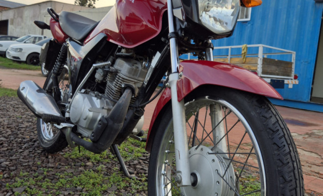 HONDA CG 125 FAN / FAN KS / 125 i FAN 2015 Gasolina