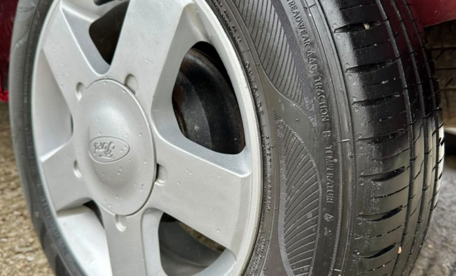 Ford Ka 1.0 8V Flex - 2010-5