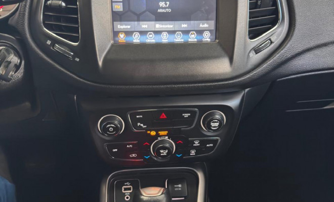 Compass Sport 2.0 Aut. 2019 - Completíssima, Confortável e com Baixa Quilometragem!-10
