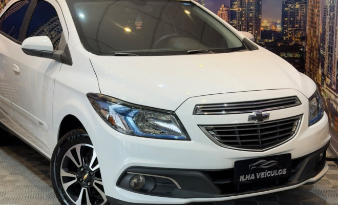 GM - Chevrolet ONIX HATCH LTZ 1.4 8V FlexPower 5p Mec. 2015 Flex-7