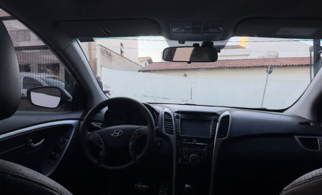 Hyundai i30 Serie Limitada 1.8 16V Aut. 5p 2015 Gasolina-7