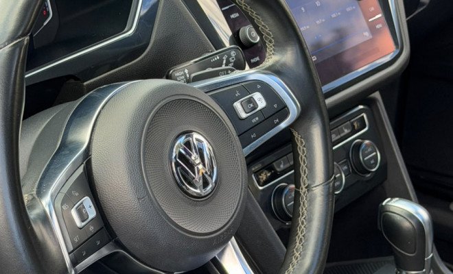 VW - VolksWagen TIGUAN Allspac R-Line 350 TSI 2.0 4x4 2019 Flex-5