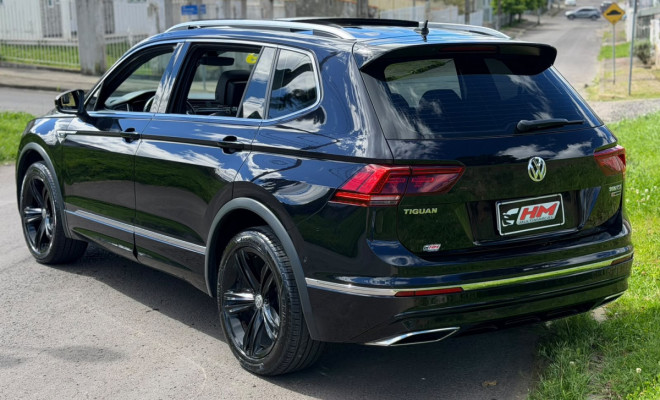 VW - VolksWagen TIGUAN Allspac R-Line 350 TSI 2.0 4x4 2019 Flex-0