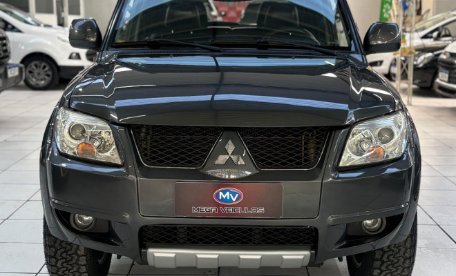 Mitsubishi Pajero TR4 2.0 Flex 16V 4X2 Aut. 2013 Flex-2