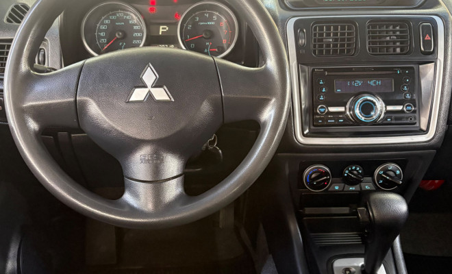 Mitsubishi Pajero TR4 2.0 Flex 16V 4X2 Aut. 2013 Flex-7