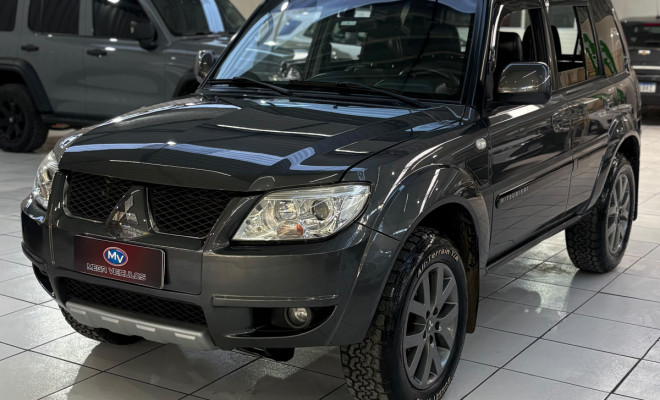 Mitsubishi Pajero TR4 2.0 Flex 16V 4X2 Aut. 2013 Flex-3