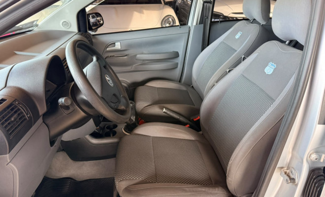 VW - VolksWagen SPACEFOX 1.6/ 1.6 Trend Total Flex 8V 5p 2010 Flex-5