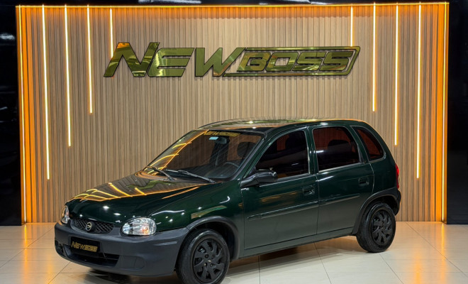 GM - Chevrolet Corsa Hatchback 1.0 MPFI 8V 71cv 5p 2002 Gasolina-1