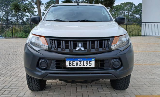 Mitsubishi L200 Triton MotorSports HPE 2.4 Dies. 2021 Diesel-1